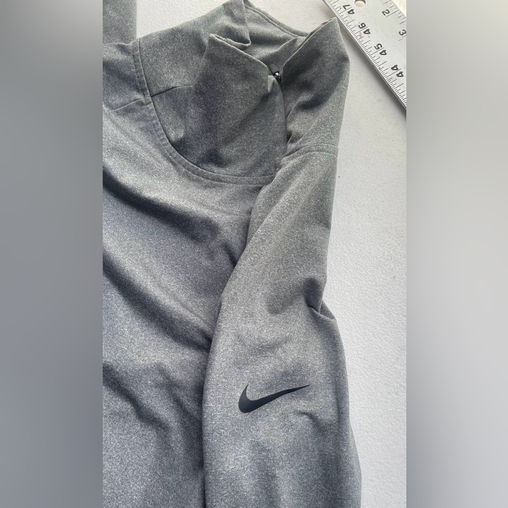 Nike Pro Running Jacket Womens Small Gray Dri Fit‎ Zippered Mock Neck Athleisure - Picture 3 of 9